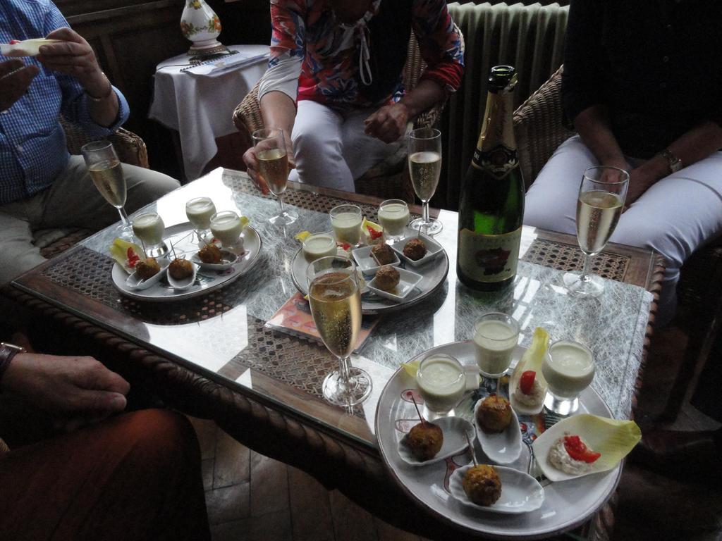 Chateau Bleu Hotel Trooz Luaran gambar